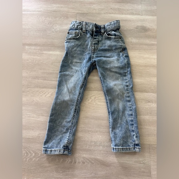 Cat & Jack Size 3T Straight Stretch Blue Jeans Adjustable Waist unisex - Picture 4 of 8